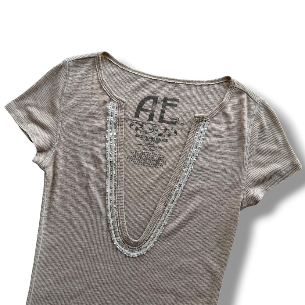 American Eagle M Tan Ribbed Short Sleeve Beaded Deep V-Neck Fitted Tunic Top Y2K